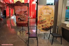 Marrybrown is one of the largest privately owned restaurant chains in the nation. Ken Hunts Food Marrybrown Malaysia Introduces Egg Stra Padu Salted Egg Meals