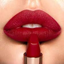 Buy on amazon buy on ulta. Roter Matter Lippenstift Red Carpet Red Matte Revolution Charlotte Tilbury