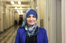 Linda sarsour is the author of we are not here to be bystanders (4.46 avg rating, 406 ratings, 70 reviews, published 2020), a jihad grows in brooklyn (2. Linda Sarsour The White House