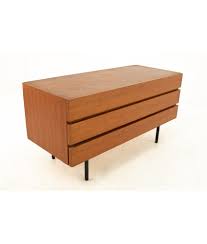 Features figural walnut grain, carved pulls and tapered legs. Mid Century Danish Teak 3 Drawer Small Dresser Chest