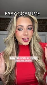 Donna Tello's Instagram, Twitter & Facebook