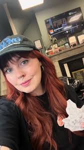 Danielle Lowery (@amourtattoo)