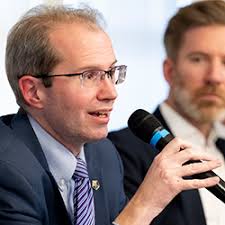 Navigating the Geopolitical Stakes of Artificial Intelligence