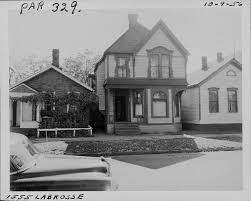 House At 1555 Labrosse Dpl Dams1555 Labrosse Parcel 329 In Corktown Partial View Of Residence At 1551 Labrosse Detroit Houses Detroit History House Styles