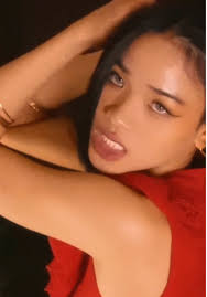 Mattia Polibio Celebrates December with Festive Cheer