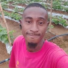 Being single is boring, but at least I ain't getting cheated on🤣