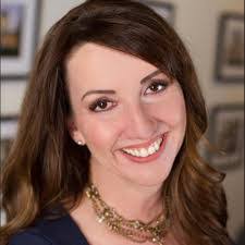 Lynnette Briggs's Instagram, Twitter & Facebook