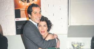 May 28, 2021 · i̇ş insanı efe önbilgin, deniz akkaya ile ilişkisinden doğan 11 yaşındaki kızının bikinili fotoğraflarının sosyal medyada paylaşılması ile ilgili dava açmıştı. Deniz Akkaya Ile Eski Sevgilisi Ve Kizinin Babasi Efe Onbilgin Tum Davalari Geri Cekti Takvim