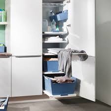 Bugelbrett Schrank Eine Schlaue Platzsparende Idee Schrank Bugelbrett Wascheabwurf
