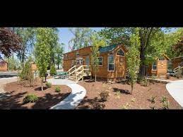 Neke od atrakcija u blizini su: Cedar Point Deluxe Cabin Interior 2014 Youtube