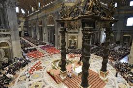The papal basilica of saint peter in the vatican, or simply saint peter's basilica, is a church built in the renaissance style located in va. Vaticano Con La Misa En La Basilica De San Pedro El Papa Francisco Abrio El Sinodo