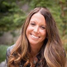 Maura Cline's Instagram, Twitter & Facebook