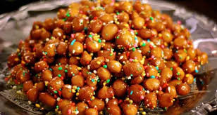 Today i would like to share with you my struffoli recipe.written recipe: Ricetta Gli Struffoli Napoletani Colorati Morbidi E Irresistibili