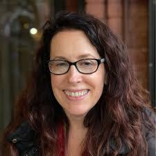 Marilyn Heine's Instagram, Twitter & Facebook