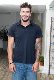 Πώς θα γίνεται ο έλεγχος για είσοδο σε εστίαση και κέντρα διασκέδασης Akhs Petretzikhs Ayth Einai H Koykla Foithtria Poy Toy Eklepse Thn Kardia Fthis Gr