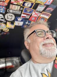 What is the average time to get a set of Subaru badges?