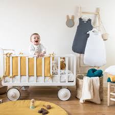 Linge De Naissance Et Accessoires Pour Bebe Gigoteuse Tour De Lit Cape De Bain Coussin De Chaise Haute Lange Couve Tour De Lit Bebe Tour De Lit Lit Bebe