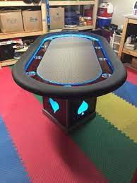 Poker Table Photos Dave S Lighted Racetrack Table With Lighted Legs Poker Table Poker Table Plans Poker