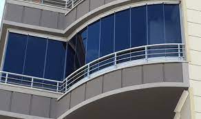 Şöyle ki, cam balkonun yüksekliği arttıkça, cambalkon metrekare birim fiyatı düşmektedir. Cam Balkon Fiyatlari Cam Balkon Marketi Antalya
