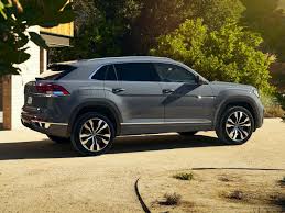 Shorter and without the third row, the vw atlas cross sport aims to be a more athletic alternative to the regular atlas while boasting a sleeker shape. 2020 Volkswagen Atlas Cross Sport Prices Reviews Vehicle Overview Carsdirect