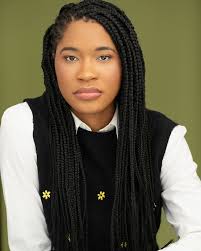 Thurs., May 31, 2024 • 🔥 new headshots with my new hairstyle by Ian from  @vancouverheadshotphotographer with equally 🔥 makeup done by  @sarahmartellmua ! 🤗