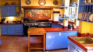 See what makes us the home decor superstore. Classic Mexican Kitchens Simple Home Decoration Mexican Style Kitchens Mexican Kitchen Decor Kitchen Design Styles