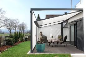 Markise Pergolamarkise Q Bus Von Leiner Mit Zip Markisen In Der Front An Der Seite Bietet Den Optimalen Sonnen Pergola Markise Markise Outdoor Dekorationen