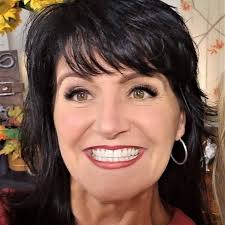 Jacquie of All Trades