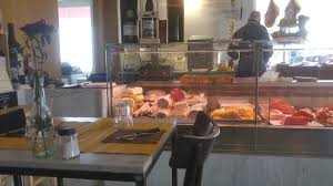 Bank — viareggio, lucca, toscana, italy, found 8 companies. Franceschini Macelleria Viareggio Il Banco Della Carne Visto Dai Tavoli Foto Di Franceschini Macelleria Viareggio Tripadvisor