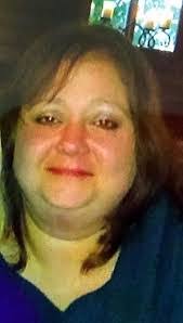 Deana Hunter's Instagram, Twitter & Facebook