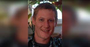 Daniel Roehl's Instagram, Twitter & Facebook