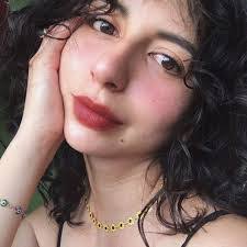 Yaritza Velez's Instagram, Twitter & Facebook