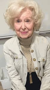 Sharon Seaver's Instagram, Twitter & Facebook