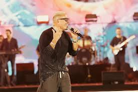 Image result for tbn:ThJbLJ9iWaHS_M::www.amrdiab.net/wallpapers/AmrDiab_Net_Kammel%2520(6).jpg