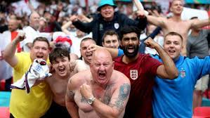 Deshalb wurde das land von der fifa von 1988 bis 1990 für alle internationalen spiele gesperrt. Em Finale 2021 Uhrzeit Datum Sieger Schiedsrichter Wembley Wann Ist Das Finale Sudwest Presse Online