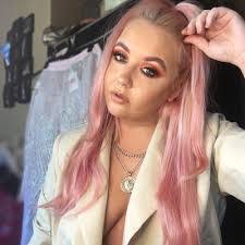 Loretta Jamieson's Instagram, Twitter & Facebook