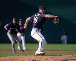 Jose mesa would also outdo gilbert at chase field. Felton Native Tyler Gilbert A 27 Year Old Pitcher Promoted To Bigs By Arizona Diamondbacks Santa Cruz Sentinel