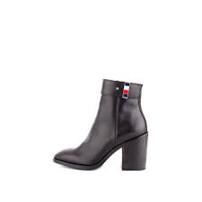American heritage with a modern edge. Tommy Hilfiger Fw04488 Bottine Femme Noir Noir Achat Vente Bottine Soldes Sur Cdiscount Des Le 20 Janvier Cdiscount