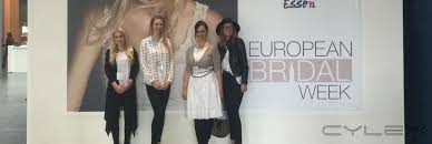 Brautkleider ► individuell & modern fürs standesamt oder die kirche kurz & lang + tolle zweiteiler verliebe dich hier in unsere vielfältige.brautkleider kollektion für moderne bräute. Brautmode Diamore In Bruhl Offnungszeiten
