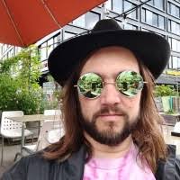 300+ "Sprecher" profiles