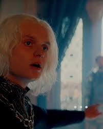 Aegon e Criston Cole: A Complex Relationship in House of the Dragon