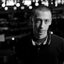 Laura Luttrell (@lauralutt)