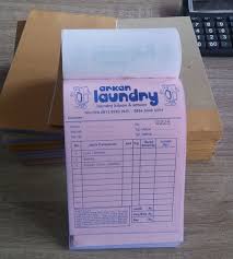 Berikut contoh nota yang bisa diedit untuk keperluan usaha laundry. Jual Grosir Cetak Buku Nota Laundry 10 X 16cm Tanpa Nomor Urut Di Lapak Eksis Bukalapak