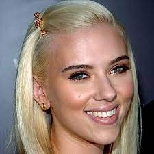 Peachy And Bronzed Dark Eyebrows Dark Blonde Hair Light Brown Eyebrows