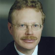 Prof. Dr. Robert Weigel