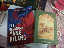 The aim of spa first part is to answer all these questions, as well as to explain what is demanded by islam from a muslim, so that the merger itself into a consolidation of the islamic religion is right and trueso that he is really a. Rumaisha Aya On Twitter Budak Budak Usrah Memang Selalu Dengan Buku Ni Apa Ertinya Saya Menganut Islam Tulisan Dr Fathi Yakan Bertahun Tahun Kat Uni Ikut Usrah Baca Buku Ni Struggle Nak Faham Perbincangan Dalamnya