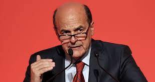 Ha fatto quello che voleva fare nel pd: Bersani E Arrivato Il Momento Di Dare Alla Sinistra Un Partito Nuovo