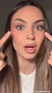 Robyn Lyons (RobynLLDesign)