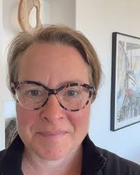 Are you ready to unleash time freedom and grow profits by using AI? I am so  excited about this course and hopefully I will see you there! Link in bio.