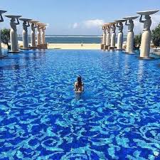 Die Schonsten Hotelpools Der Welt In 2020 Dream Vacations Beautiful Hotels Travel